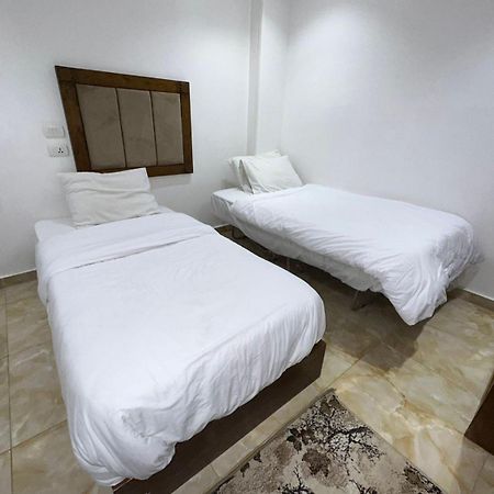 Full Pyramids View Apartment With Balcony For 8 P Kafret el-Gabal Exterior foto