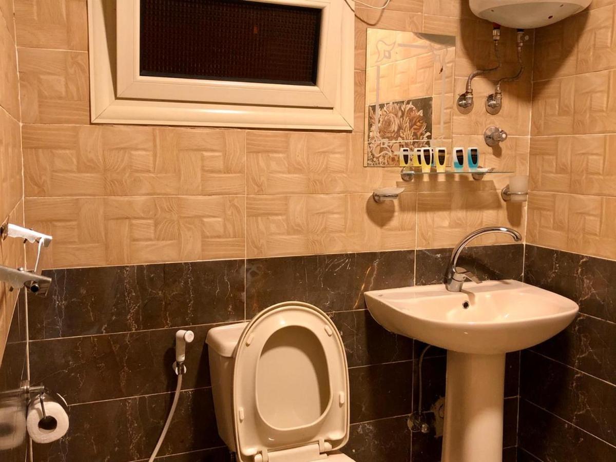 Full Pyramids View Apartment With Balcony For 8 P Kafret el-Gabal Exterior foto