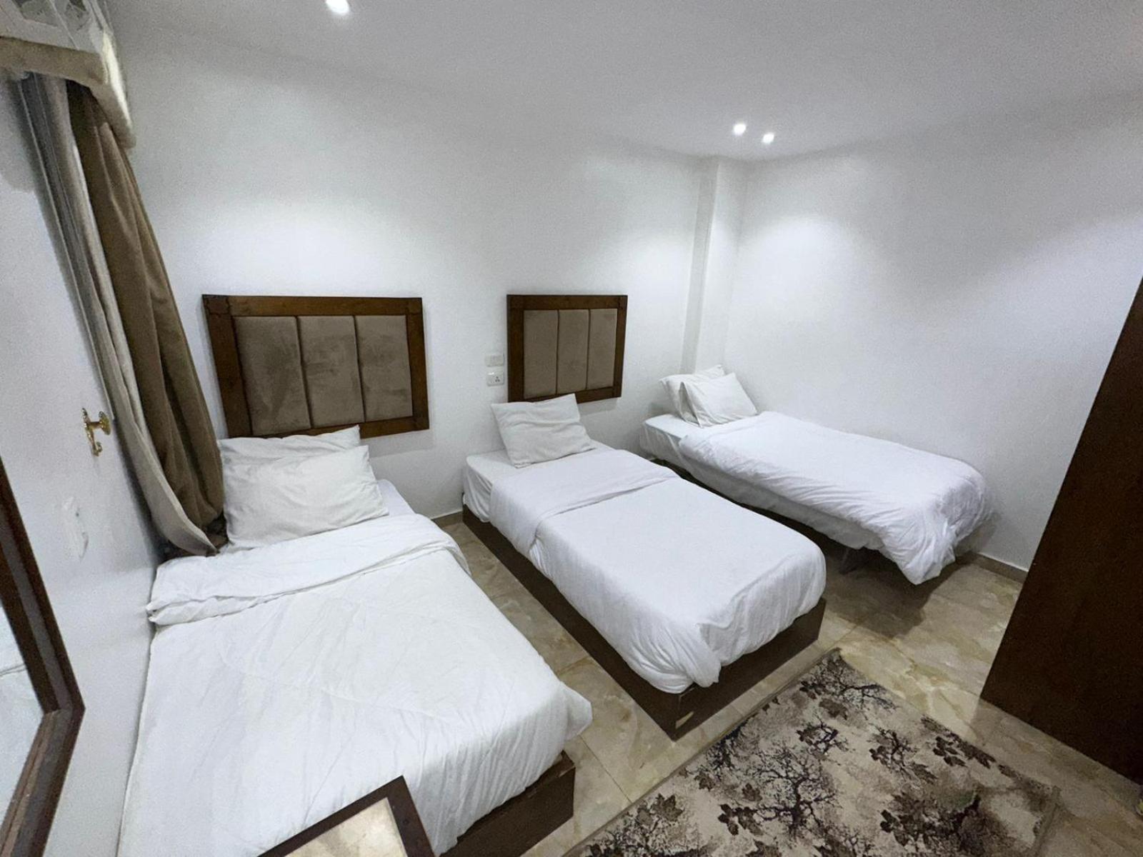 Full Pyramids View Apartment With Balcony For 8 P Kafret el-Gabal Exterior foto
