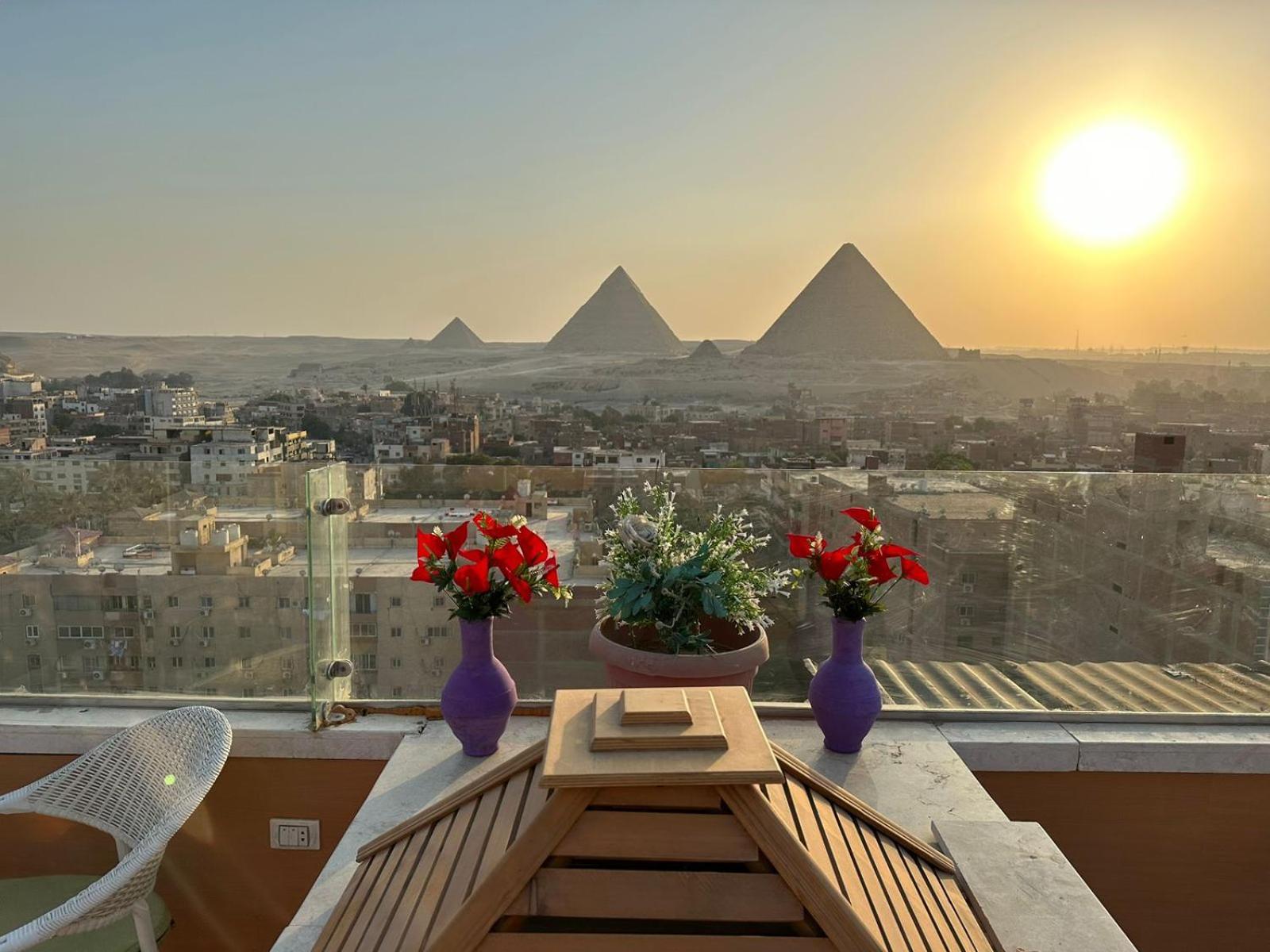 Full Pyramids View Apartment With Balcony For 8 P Kafret el-Gabal Exterior foto